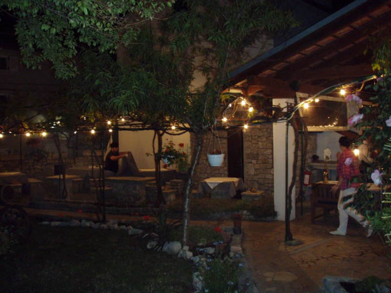 2011_05_11_22_25-002